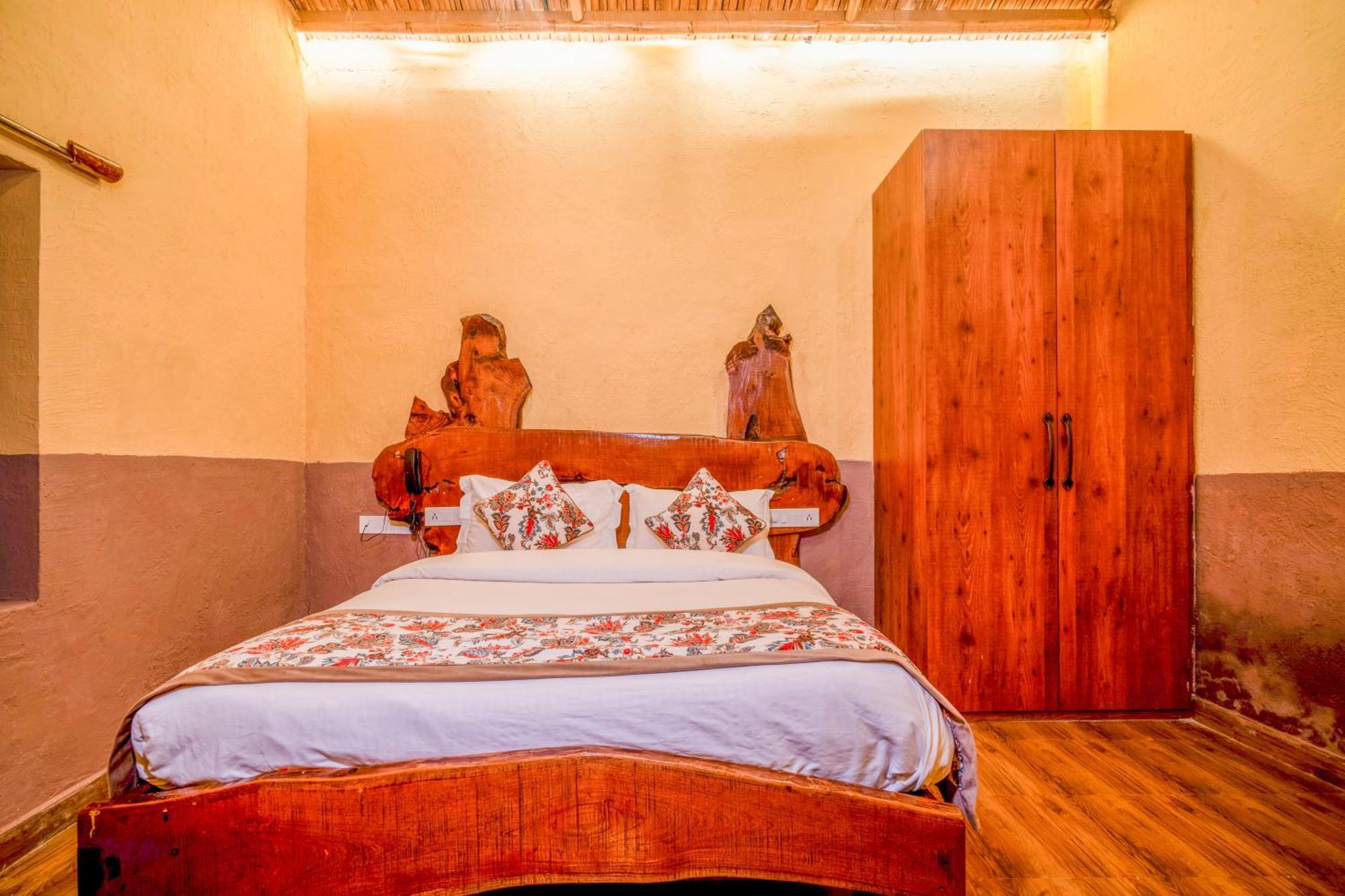Royal Delight Resort Madina エクステリア 写真