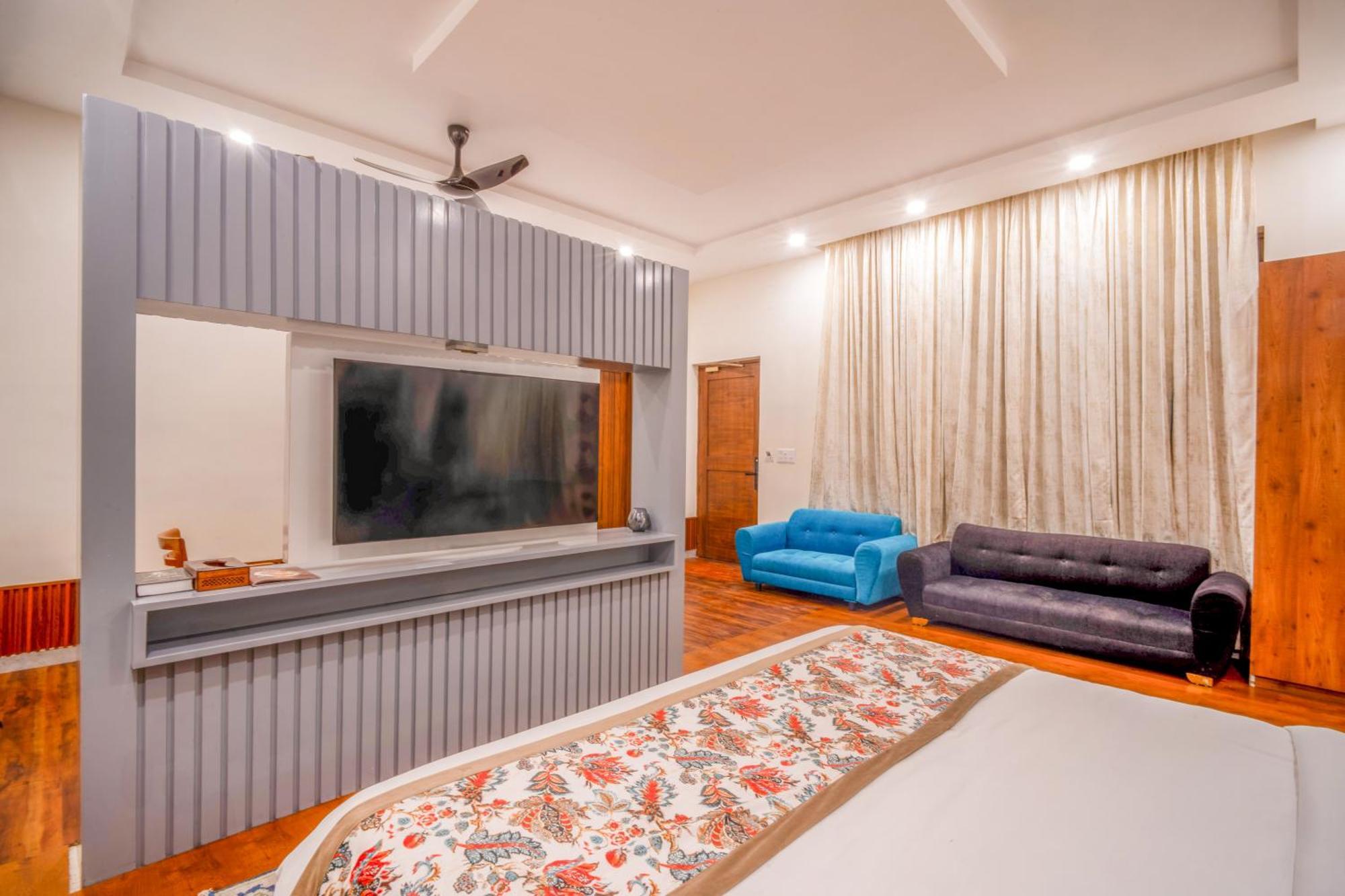 Royal Delight Resort Madina エクステリア 写真