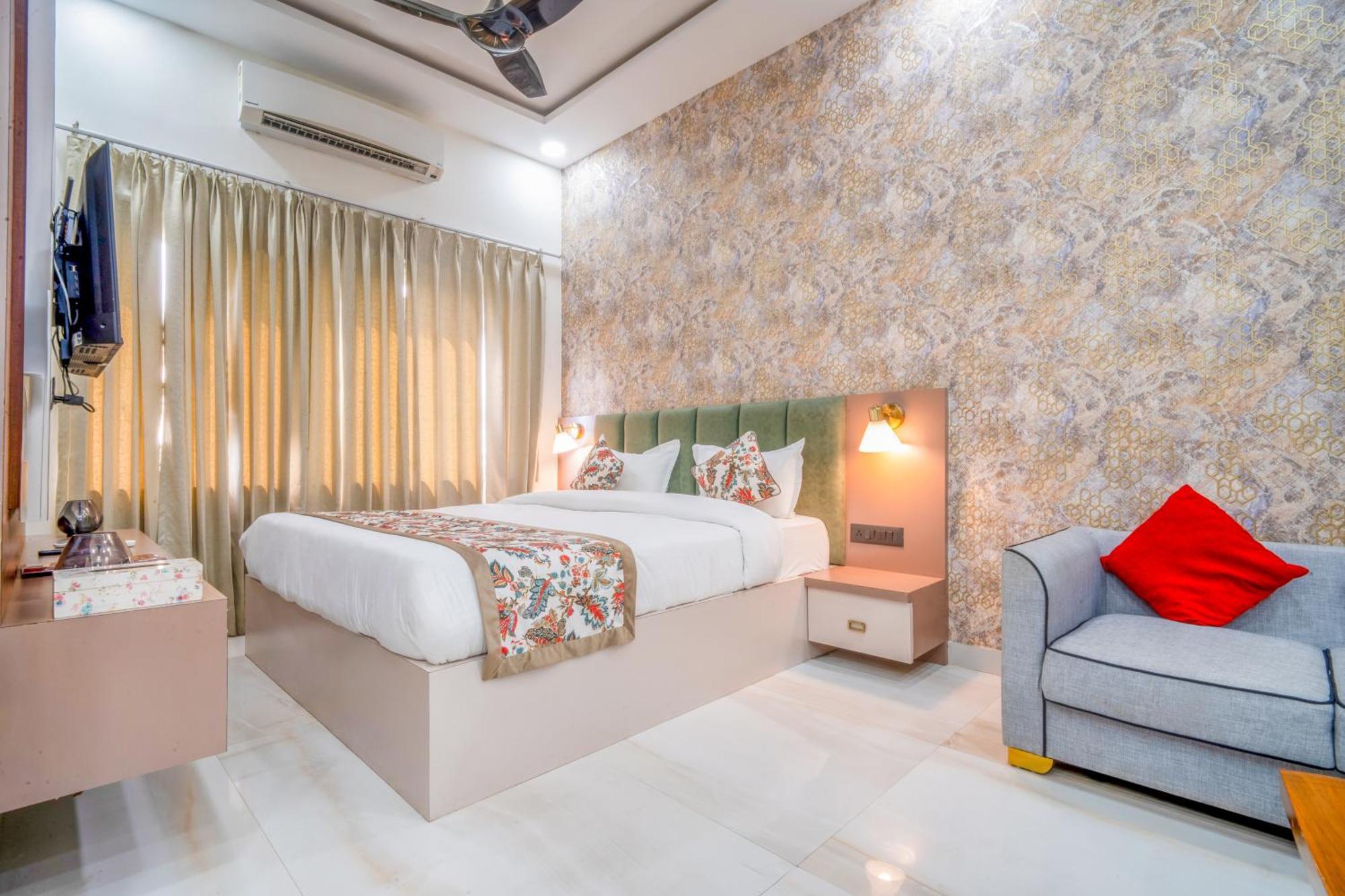 Royal Delight Resort Madina エクステリア 写真