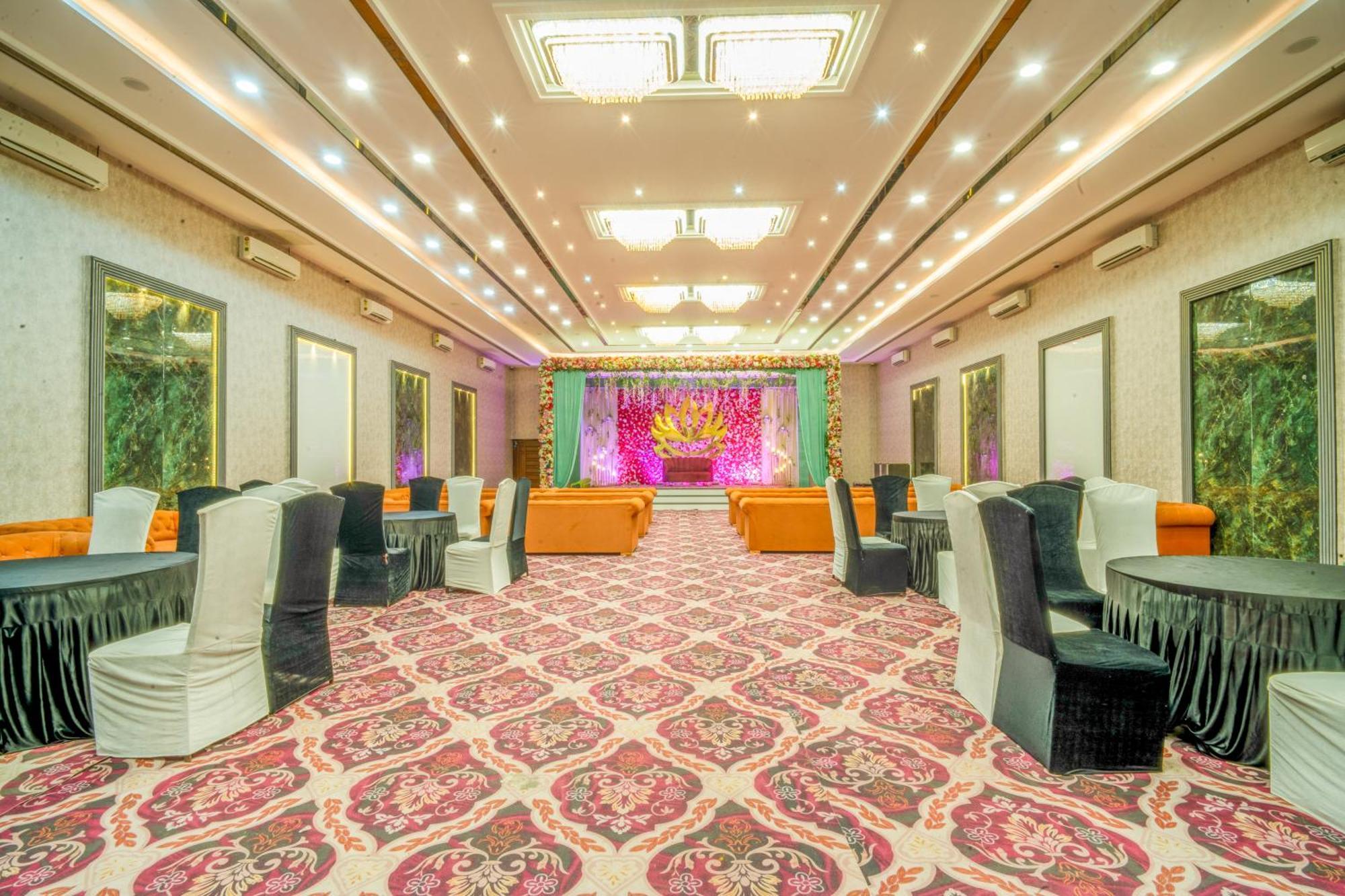 Royal Delight Resort Madina エクステリア 写真